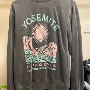 Yosemite crew neck sweatshirt